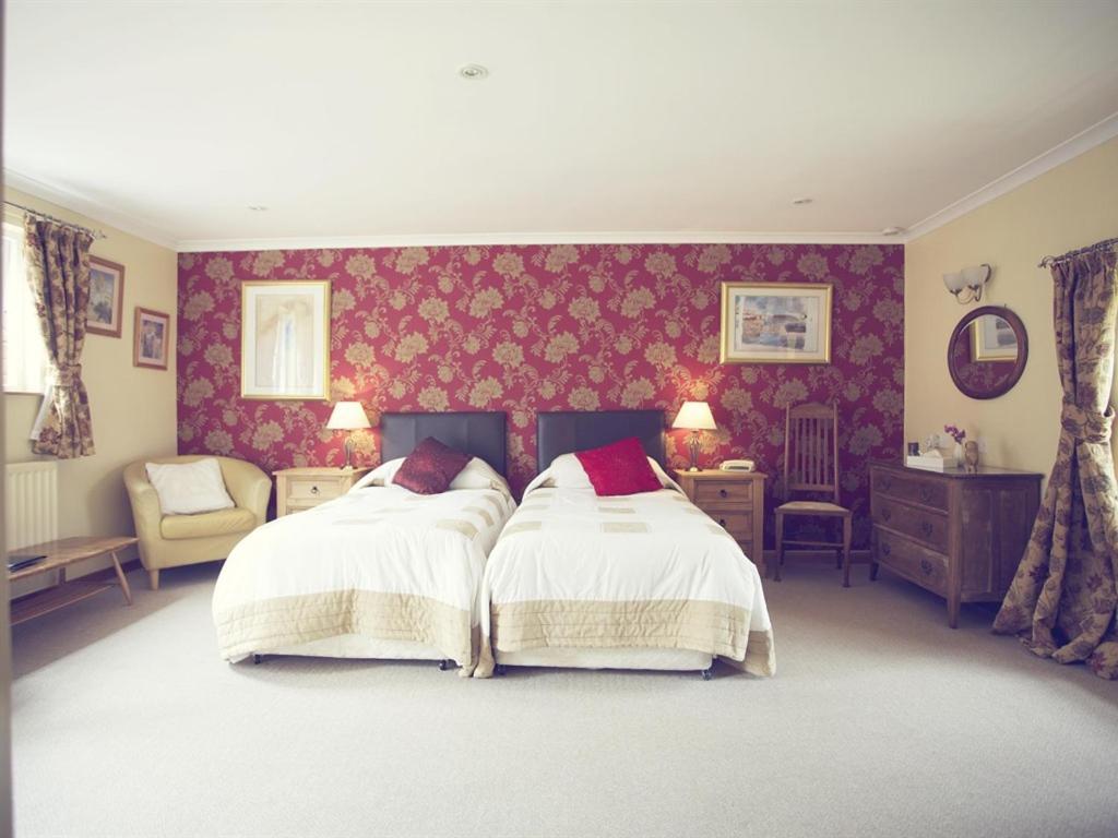 The Coach House Crookham Hotel Crookham  Room photo